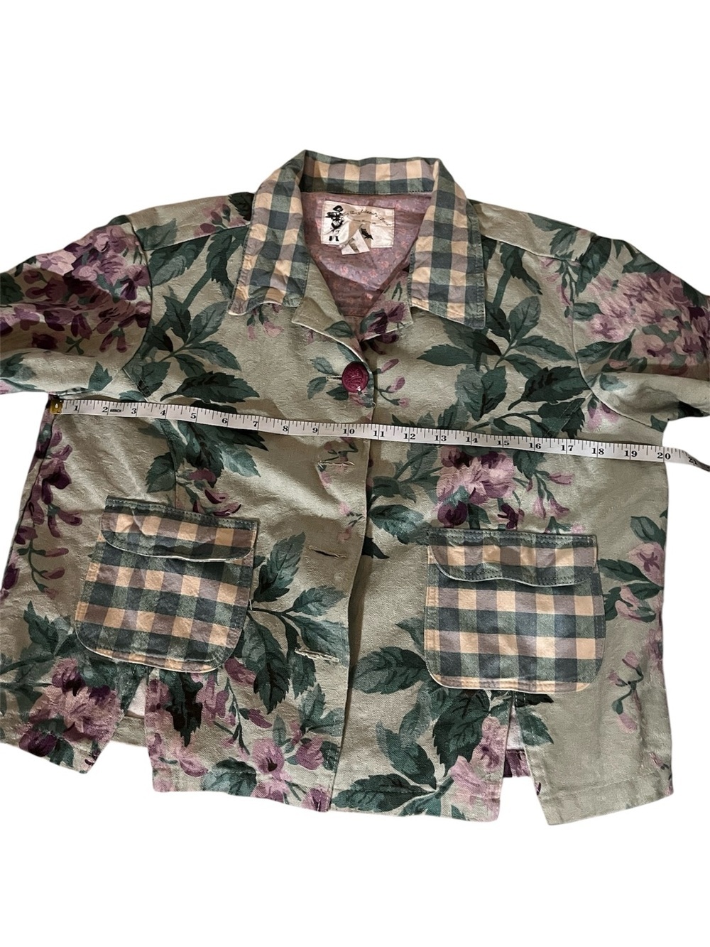My Boyfrienr’s Back Shabby Chic Cropped Floral Jacket in Pink & Green - Picture 7 of 8